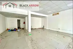 Street-Facing Shop | Greece Cluster | Glass Frontage