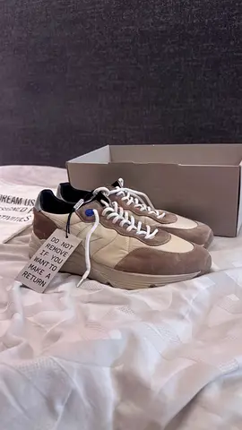 Golden Goose Running Sole Sneakers – Brand New | Rare Colorway