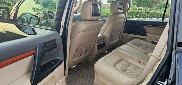 صورة 18 لـ 2015 Toyota LAND CRUISER