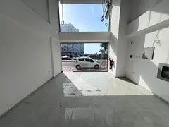 Shop for annual rent on Ajman Corniche. Large area, high ceilings. First occupant. Sea view. Parking