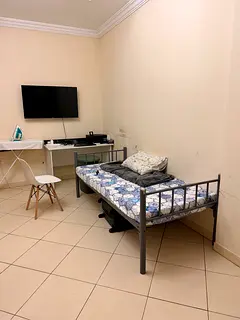 BED SPACE AVAILABLE FOR KERALA MUSLIM EXECUTIVE BACHELOR (Rent 750+Utilities Sharing)
