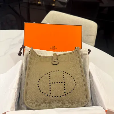 Hermès Mini Evelyne Beige Marfa clemence Leather crossbody Bag (With Box)