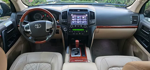 صورة 15 لـ 2015 Toyota LAND CRUISER