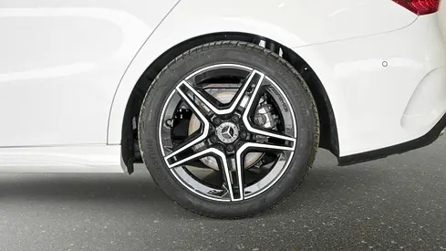 2025 Mercedes-BENZ A-CLASS — миниатюра 17