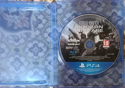Call of Duty: Modern Warfare (PS4) - Disc Only