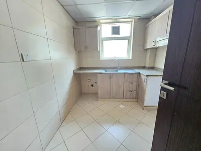 School Zone Area 2,Bhk Flat 3,Bathroom Family Building Free Parking Nice Balcony And Rent 52K