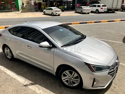 2022 Hyundai Elantra SE | American Specs | Well Maintained