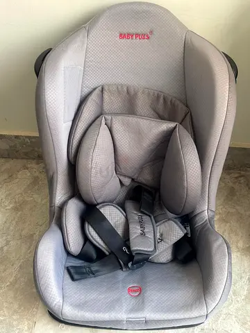 Baby Plus convertible infant car seat - grey, clean and in good condition