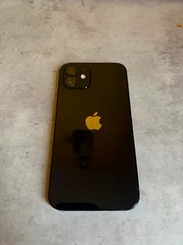 87% battery Iphone 12 256GB in good condition