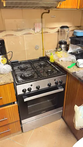 Used siemens freestanding gas oven and hob - 4 burner, stainless steel