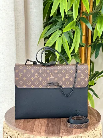 Louis Vuitton Documents Bag for Women