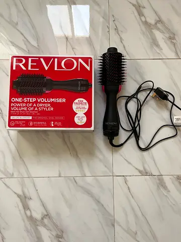 Revlon One-Step Volumiser Hair Dryer  Styler - Used, Good Condition
