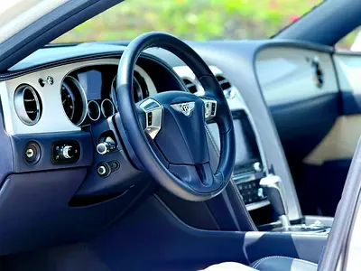 2016 Bentley CONTINENTAL — миниатюра 9
