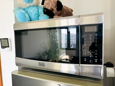 Black Decker Stainless Steel Microwave - Good Working Condition