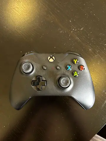 Microsoft Xbox One wireless controller - used, excellent condition