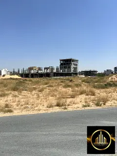 Residential and commercial plot (G+6, car park +15), freehold, in a prime location on Sheikh Mohamme