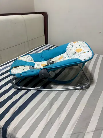 Baby bouncer rocker seat -