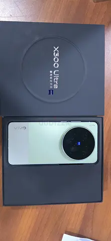 Vivo X300 Ultra 16/1TB green brand new, never used