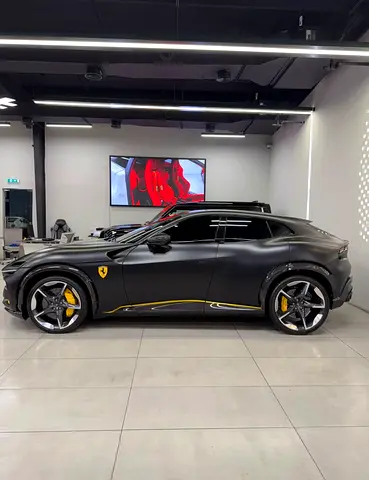 Ferrari Purosangue GCC
