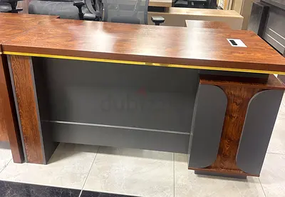 Brand new office table