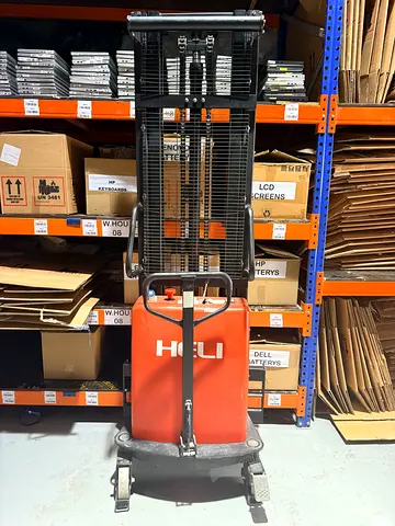 🚨 FOR SALE – HELI Electric Walkie Stacker 🚨