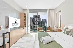 Sophisticated Peninsula Living with Premium Amenities