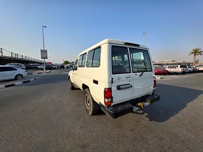 صورة 9 لـ 2019 Toyota LAND CRUISER 70 SERIES