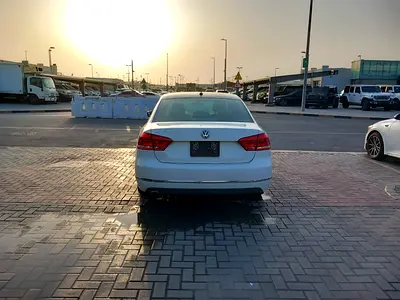 صورة 7 لـ 2013 Volkswagen PASSAT