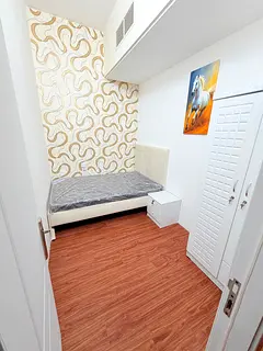 !! PREMIUM PARTITION !! STREET 3 !! NEAR METRO !!