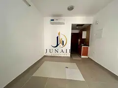 Bachelor building ready to move flat close to 3 11 and 6 11 road easy exit to dubai