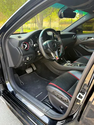 صورة مصغرة 12 لـ 2015 Mercedes-BENZ A-CLASS
