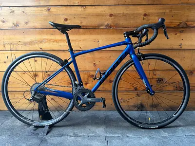 Giant Contend 3 Road Bike