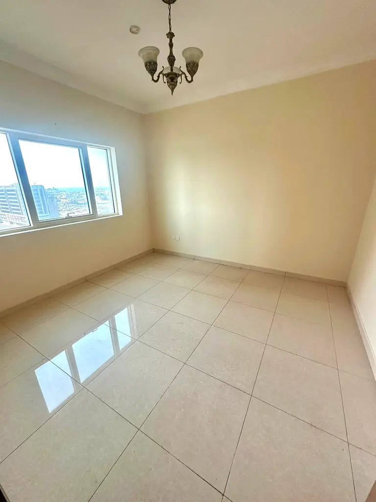 Al Khan 3 rooms and a hall with Al Mamzar view 3 bathrooms and a clean apartment 52,000 over 4 installments Deposit after a month
