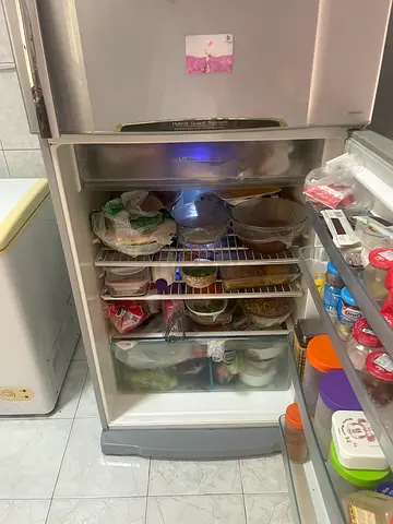 Toshiba refrigerator - good working condition