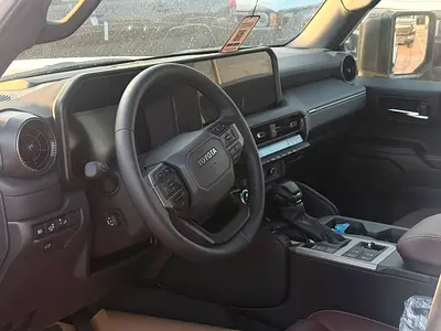 صورة 5 لـ 2026 Toyota PRADO