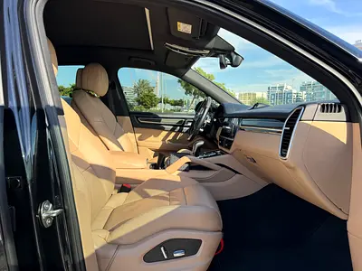 2021 Porsche CAYENNE 照片 9