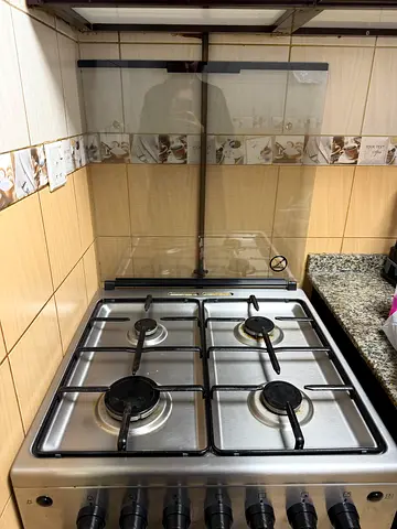 Stainless Steel 4-Burner Gas Cooktop - Good Working Condition