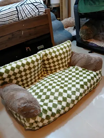 Green checkered plush dog/cat sofa- new