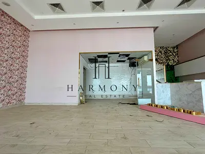 Premium Fitted Retail Shop | Lagoon View | Mina Al Arab