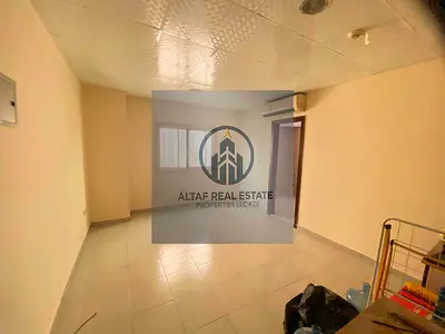 STUDIO FLAT IN JUST 14K NEAR ROLLA PARK