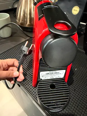 Nespresso Machine (Essenza Mini) - Red