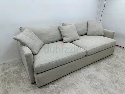 Looks great condition cratebarrel 3 seater sofa