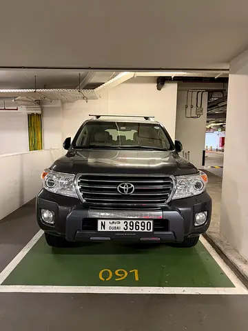 Landcruiser owned from new, immaculate condition
