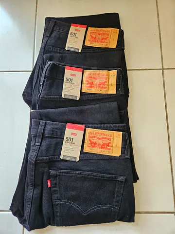 Levis 501 Mens Jeans - Three Pairs, Dark Wash, Size 36 W (new)