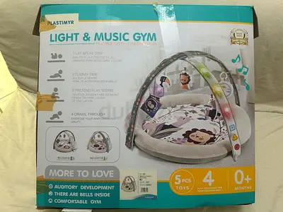 Light and music gym for babies