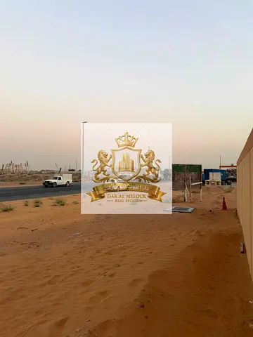 للإيجار في الصجعة S – حوطة مسوّرة بموقع استراتيجي
📍 على الشارع الرئيسي (شارع أسفلت)
📍 ثاني قطعة من شارع 97
✅ سهولة وصول مباشرة إلى شارع الإمارات العابر (E611