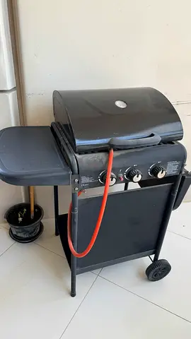 Used 3-Burner Gas BBQ Grill on Wheels with Side Shelf