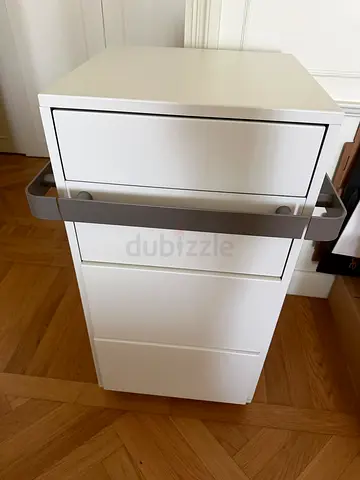 Rolling Modern White Drawer Cabinet with Handle