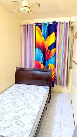 Fully furnished small room with sharing bathroom near Abuhail metro in Al Shaab, Hor Al Anz.