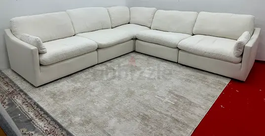 Like new condition oc home modular sofa